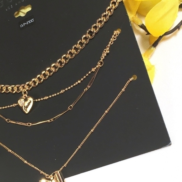 𝅺3/$29! GUESS Layered Necklace Heart & Bow Gold - Picture 4 of 8